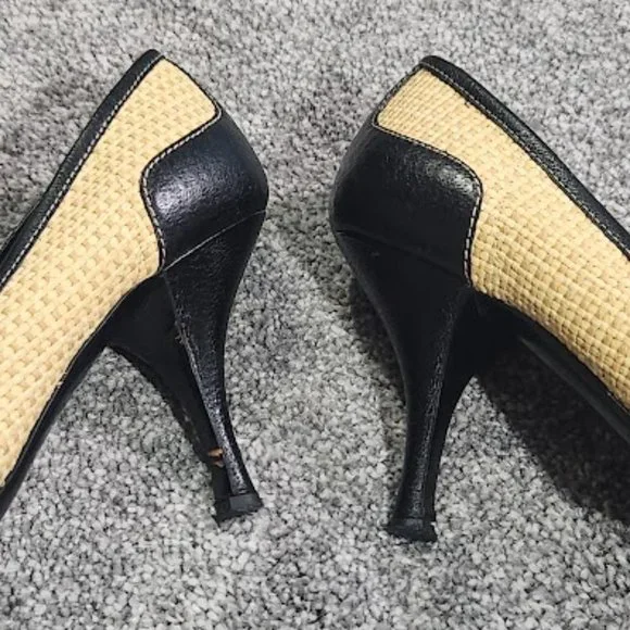 SOLD Prada Black Leather Raffia Cap Toe Pump Heels Sz 39 - Picture 14 of 15